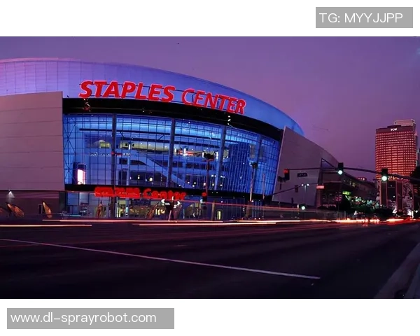 快船新球馆揭晓2025年正式迁出斯台普斯中心开启新篇章